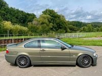 Second-hand BMW 320 Performance 170 CP (125 kW) 2001 Verde Coupe