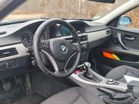 Gebraucht BMW 320 163 PS (119 kW) 2007 Silber Kombi