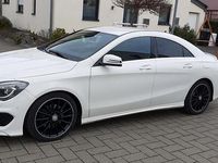 Gebraucht Mercedes CLA180 AMG line 122 PS (89 kW) 2015 Weiß Limousine