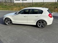 Gebraucht BMW 116 Advantage 122 PS (89 kW) 2011 Weiß Kleinwagen