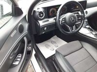 gebraucht Mercedes E300 T Avantgarde Distronic Widescreen Top Zustand