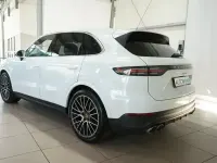 Gebraucht Porsche Cayenne Chrono 340 PS (250 kW) 2022 Weiß SUV