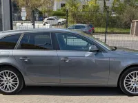 Gebraucht Audi A4 Attraction 170 PS (125 kW) 2015 Grau Kombi