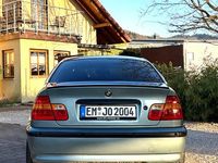 Gebraucht BMW 320 170 PS (125 kW) 2002 Blau Limousine