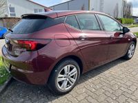 gebraucht Opel Astra Lim. 1.4 AUTOM/SHZ/KAMERA/TEMP