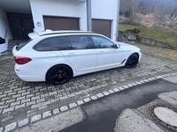 Gebraucht BMW 530 Sport Line 252 PS (185 kW) 2017 Weiß Kombi