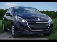 Gebraucht Peugeot 208 Active 82 PS (60 kW) 2016 Blau Kleinwagen