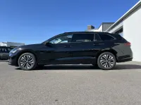 Gebraucht Skoda Superb Selection 193 PS (141 kW) 2025 Ebony schwarz Kombi
