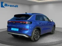 Neu VW T-Roc Life 150 PS (110 kW) 2026 Blau SUV
