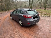 Gebraucht Hyundai i30 110 PS (80 kW) 2016 Grau Kombi