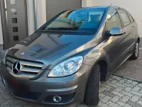 Gebraucht Mercedes B200 136 PS (100 kW) 2010 Grau Van / Kleinbus