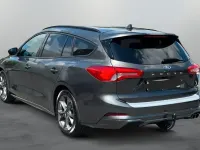 Gebraucht Ford Focus ST-Line X 182 PS (133 kW) 2021 Grau Limousine