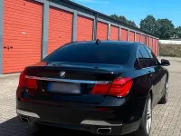 Gebraucht BMW 740 M Sport 407 PS (299 kW) 2011 Schwarz Limousine