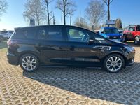 Gebraucht Ford S-MAX ST-Line 241 PS (177 kW) 2018 Schwarz Van / Kleinbus