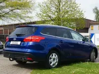Usado Ford Focus Trend 150 CV (110 kW) 2003 Gris Berlina