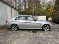 Gebraucht BMW 330 235 PS (172 kW) 2008 Silber Limousine