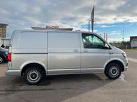 Gebraucht VW Transporter 150 PS (110 kW) 2018 Silber Van
