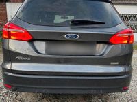 Usata Ford Focus 125 CV (91 kW) 2017 Grigio Station wagon