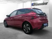 Gebraucht Hyundai i20 Edition 30 101 PS (74 kW) 2022 Rot Kleinwagen