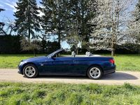 Gebraucht BMW 320 Cabriolet 170 PS (125 kW) 2011 Blau Cabrio