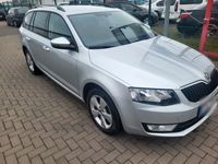 gebraucht Skoda Octavia 1.6 TDI Green tec Elegance Combi Ele...