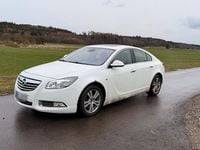 Gebraucht Opel Insignia 260 PS (191 kW) 2009 Weiß Limousine