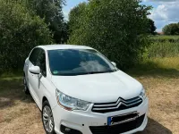 Gebraucht Citroën C4 95 PS (69 kW) 2011 Weiß Limousine