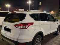Gebraucht Ford Kuga SYNC Edition 150 PS (110 kW) 2014 Weiß SUV