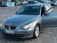 Gebraucht BMW 530 272 PS (200 kW) 2007 Grau Kombi