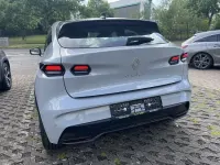 Neu Renault Clio V Evolution 114 PS (83 kW) 2026 Rafale grau Limousine