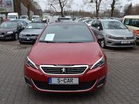 Gebraucht Peugeot 308 SW GT 181 PS (133 kW) 2015 Rot Kombi