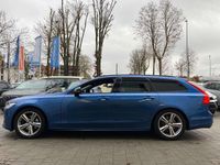 Gebraucht Volvo V90 R-Design 235 PS (172 kW) 2020 Bursting blue metallic / metal Kombi