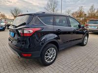 Gebraucht Ford Kuga 150 PS (110 kW) 2019 Schwarz SUV
