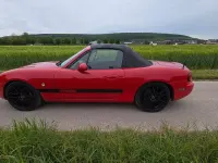 Gebraucht Mazda MX5 140 PS (102 kW) 2000 Rot Cabrio