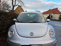 Gebraucht VW New Beetle 105 PS (77 kW) 2008 Silber Kleinwagen