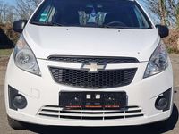 Gebraucht Chevrolet Spark 68 PS (50 kW) 2012 Schneeweiss/summitwhite/arctic Kleinwagen
