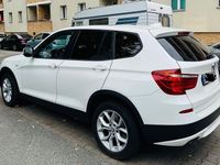Gebraucht BMW X3 184 PS (135 kW) 2011 Weiß SUV