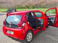 Second-hand Peugeot 108 70 CP (51 kW) 2017 Roșu Hatchback
