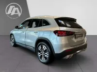 Gebraucht Mercedes GLA180 Progressive 116 PS (85 kW) 2025 Silberlack hightechsilber SUV
