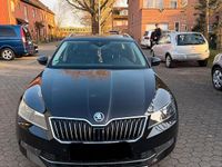 Gebraucht Skoda Superb 190 PS (139 kW) 2016 Schwarz Kombi