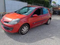 Gebraucht Renault Clio III Dynamique 88 PS (64 kW) 2007 Rot Limousine