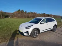 Gebraucht Kia Niro 100 kW (136 PS) 2022 Weiß SUV