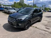Gebraucht Ford Kuga Titanium 150 PS (110 kW) 2018 Grün SUV