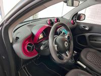 Gebraucht Smart ForTwo Coupé Brabus 109 PS (80 kW) 2016 Lotus candy red (metallic) Kleinwagen