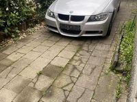 Gebraucht BMW 318 122 PS (89 kW) 2007 Grau Limousine