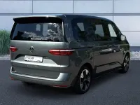 Gebraucht VW Multivan Life 150 PS (110 kW) 2025 Indiumgrau metallic Van / Kleinbus
