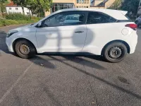 Gebraucht Hyundai i20 101 PS (74 kW) 2015 Weiß Coupé