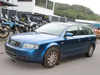 Gebraucht Audi A4 150 PS (110 kW) 2003 Blau Kombi