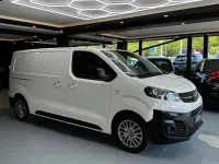 Gebraucht Opel Vivaro-e Combi 120 PS (88 kW) 2022 Weiß Van / Kleinbus