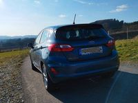 Gebraucht Ford Fiesta Cool & Connect 101 PS (74 kW) 2019 Blau Kleinwagen